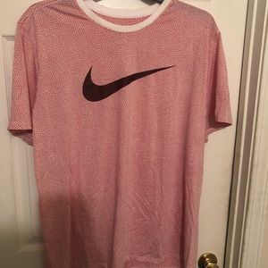 Men’s Nike Shirt